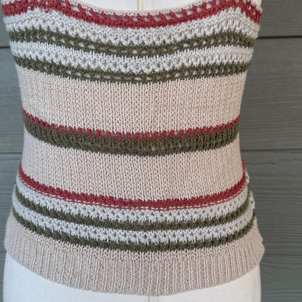 Hem & Thread Multicolor Crochet Tank Top - Picture 5 of 7